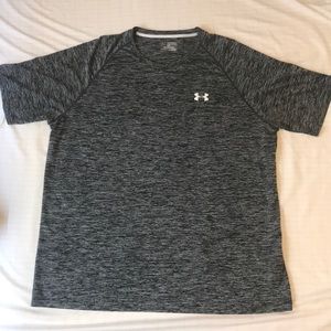 Men’s Under Armour workout shirt!